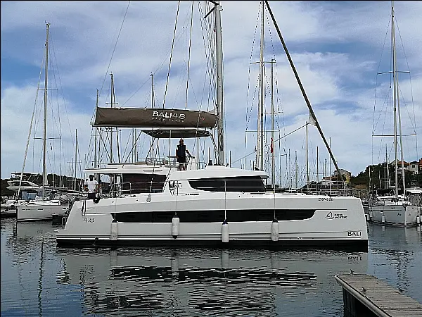 Bali 4.8 