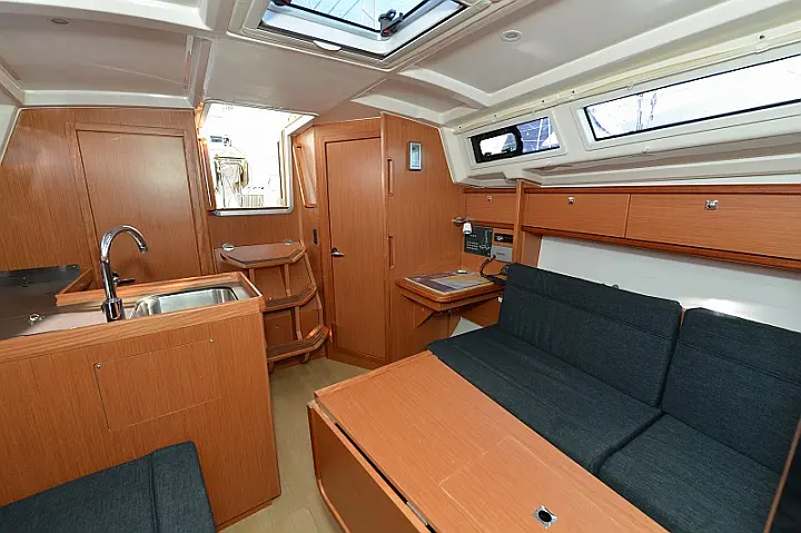 Bavaria Cruiser 33 - KARLO