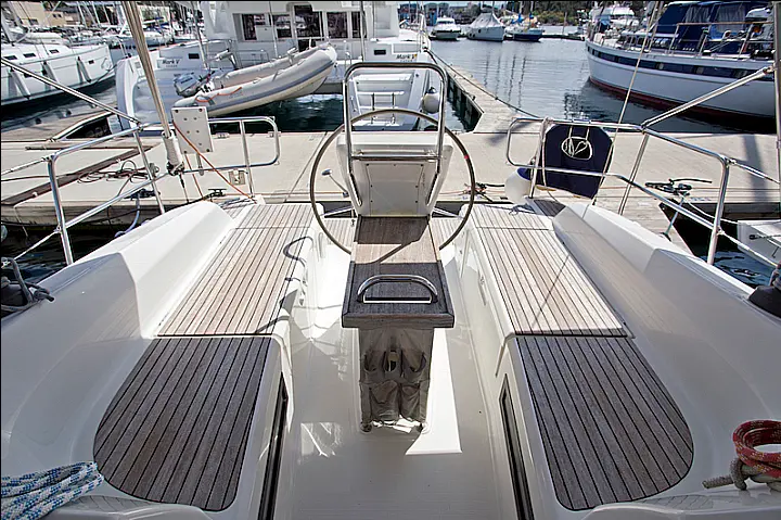 Bavaria 36 Cruiser - 