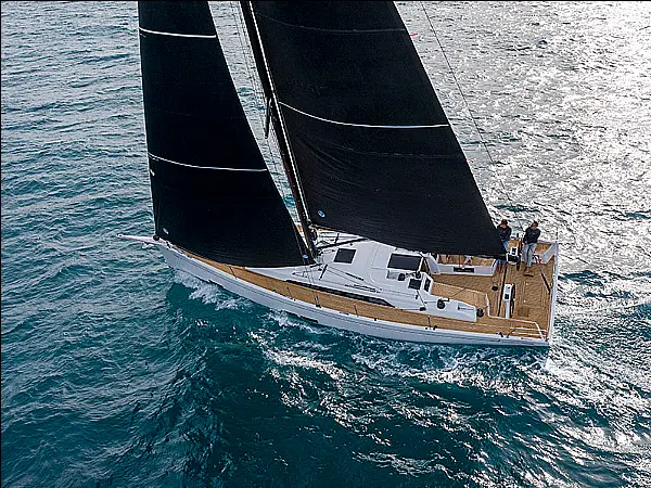 Grand Soleil 44