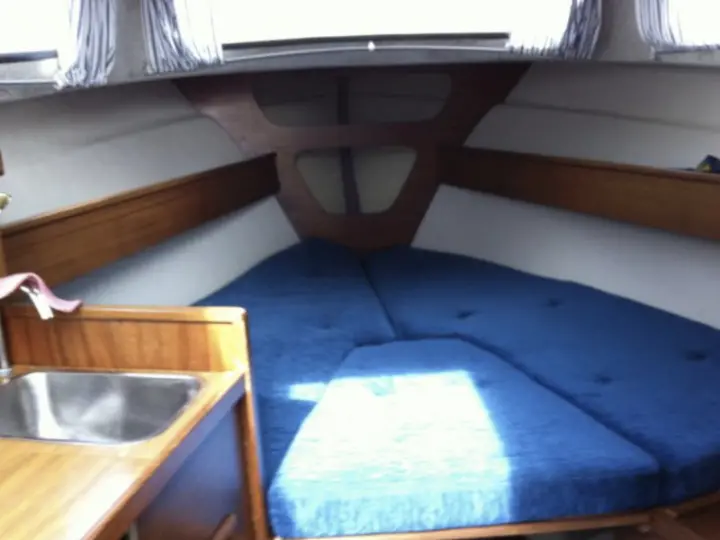 Albin 25 - 