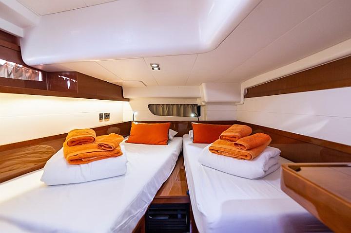 Oceanis 60 - 
