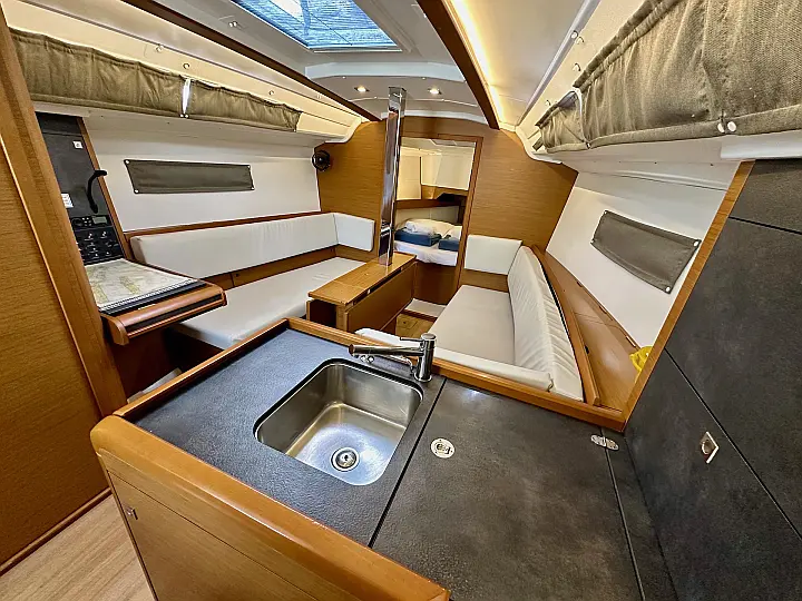 Sun Odyssey 349 - 