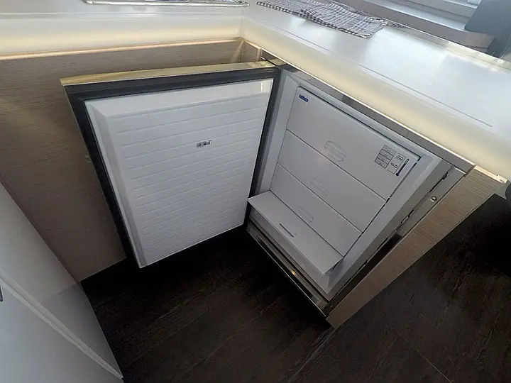 Fountaine Pajot Astréa 42 - Fountaine Pajot Aastrea 42