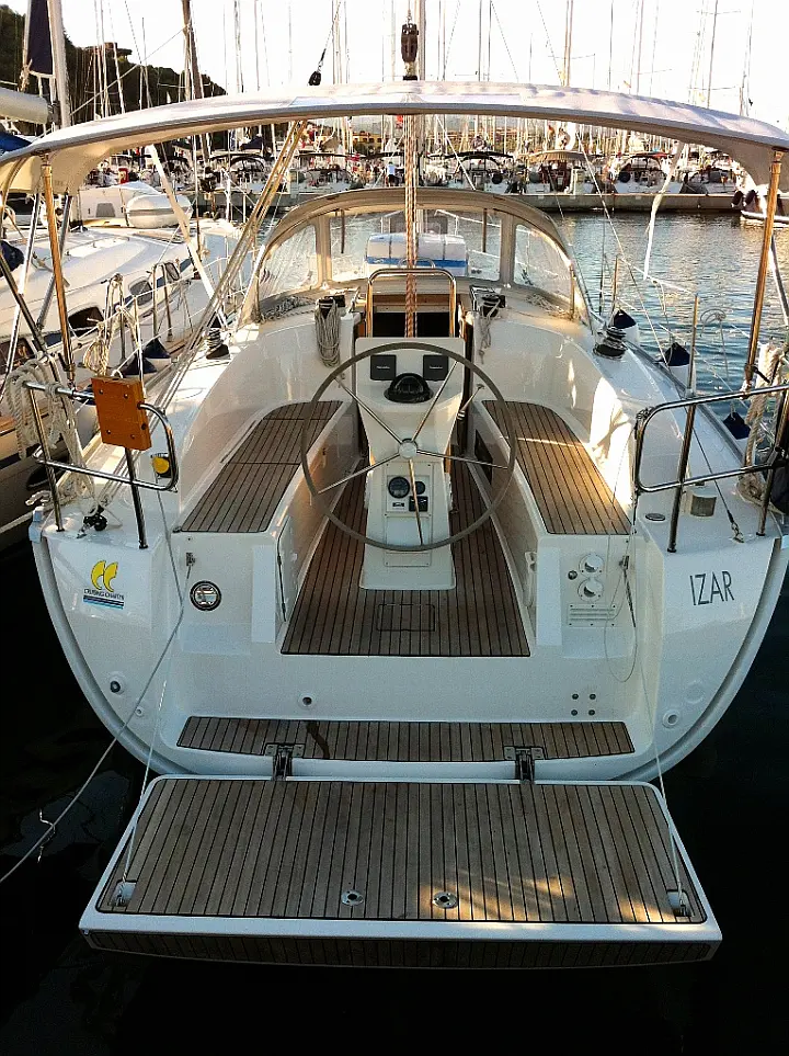 Bavaria Cruiser 32 - 