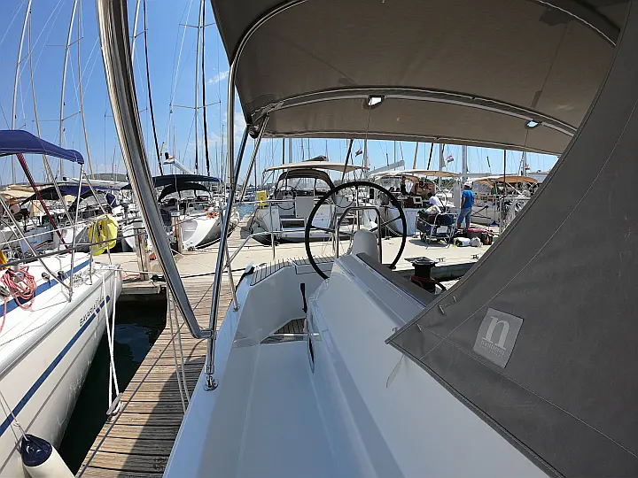 Sun Odyssey 490 - 