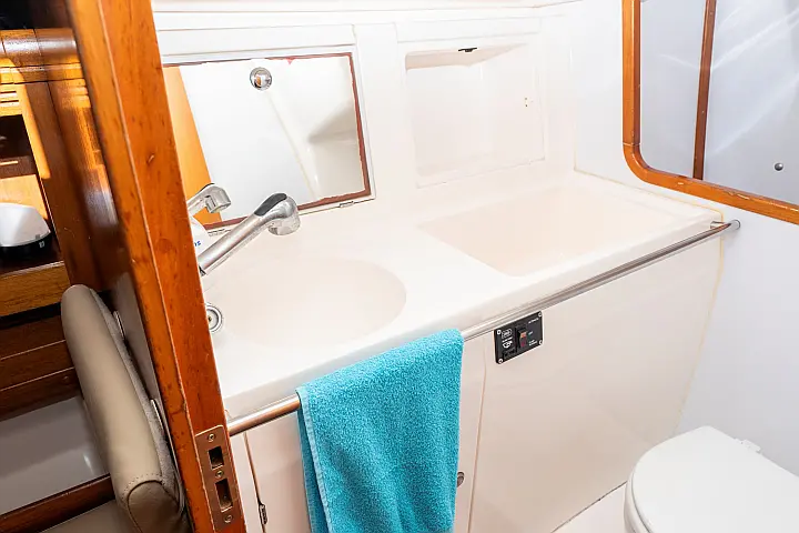 Elan 333 - 