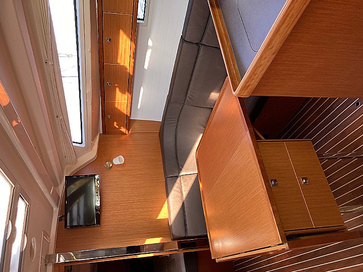 Bavaria 37 Cruiser - 