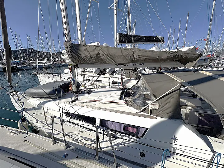 Sun Odyssey 36i - 
