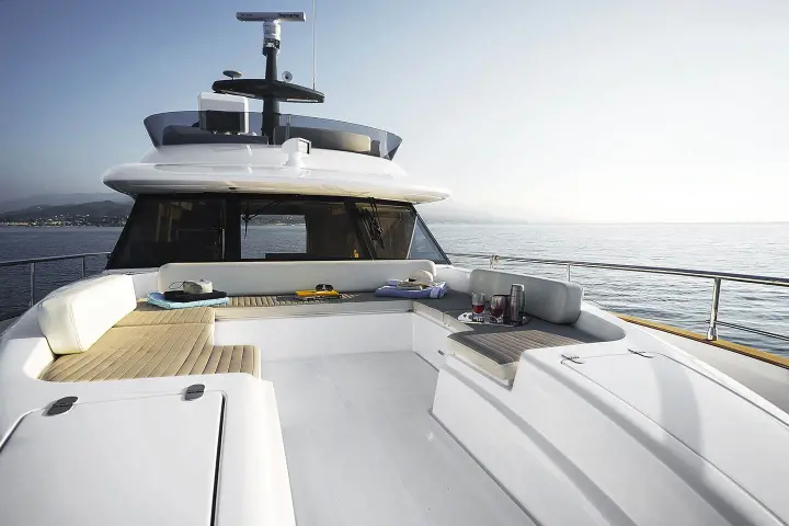 Azimut Magellano 53 - 