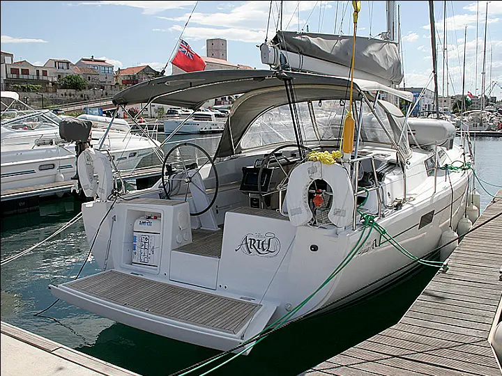 Hanse 385 - 